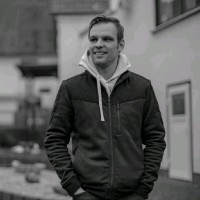 Daniel Schuster