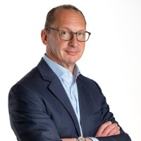 Simon Perry