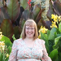 Holly Landrus Sutcliffe