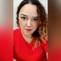 Isis Fernandes