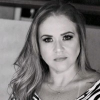 Mônica Regina Antonio