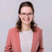 Dr. Rebekka Burke