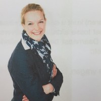 Eveline Post