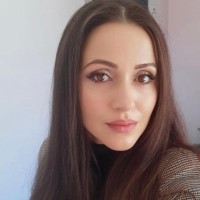 Adriana S.