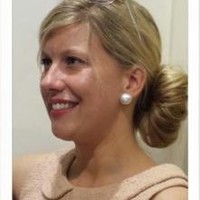 Annette De Visser