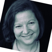 Dr Judith Stanton