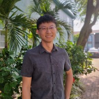 Yi-Hong Huang