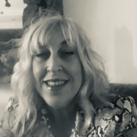 Louise Stone
