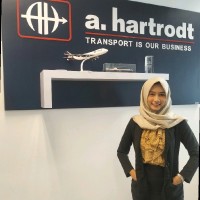 Yuni Mustika