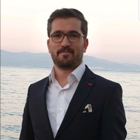 Zekayi Kücük