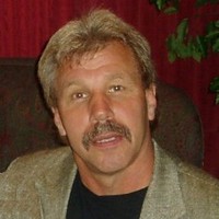 Charles László