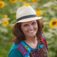 Julie Bostian