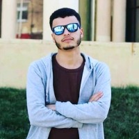 Graphic Designer Azzouz