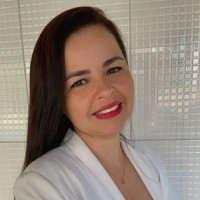 Vivianne Siqueira Barbosa