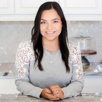 Linda Mora