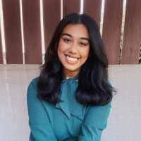 Simran Tahiti