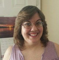 Paula Tolly