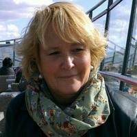 Yvonne van Dam