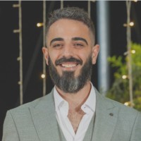 Nir Einav