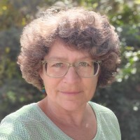 Linda B.