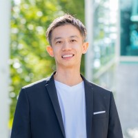 中原駿男