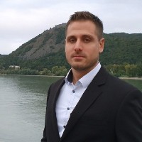 Csaba Sóvágó