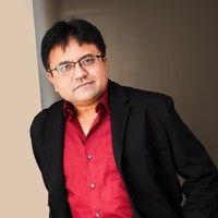 Kalpen Vachharajani