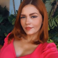 Beatriz Oliveira