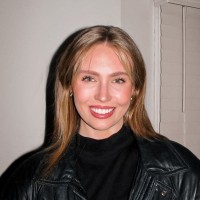 Sarah Nelles