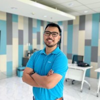 Dominic Mari De Leon, Me