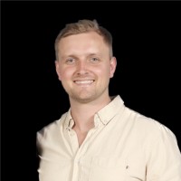 Brad Greaves
