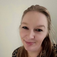 Mandy Van Den Berg