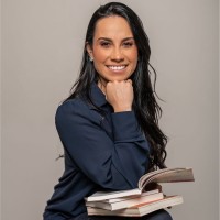 Lorena C. Coura