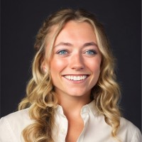Maggie Warner