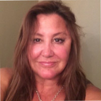 Renee Leone