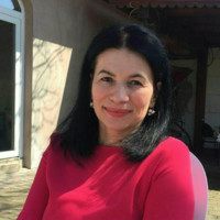 Violeta B.