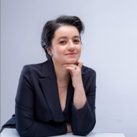Oya Eşenli Gazioğlu