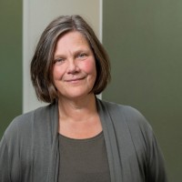Anne Houk De Jong
