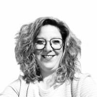 Karin Van Thiel