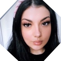 Julia G.