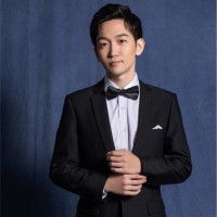 Ningyu Yang