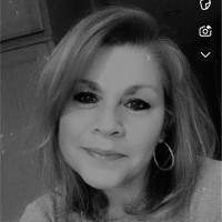 Suzanne Simmons