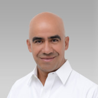 Julio Olivares