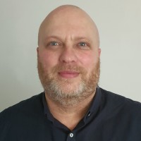 Simon Hicks