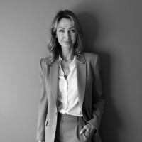 Carola Van Den Berg