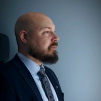 Tobias R.