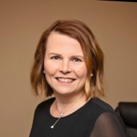 Lori Jestin-Knaus, Mba