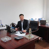 文成华