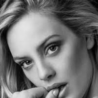 Ruby Mills