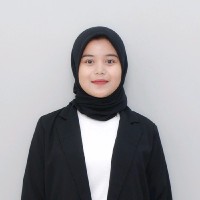 Putri Maro W.